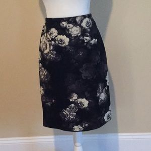 Roz &Ali Pencil Skirt